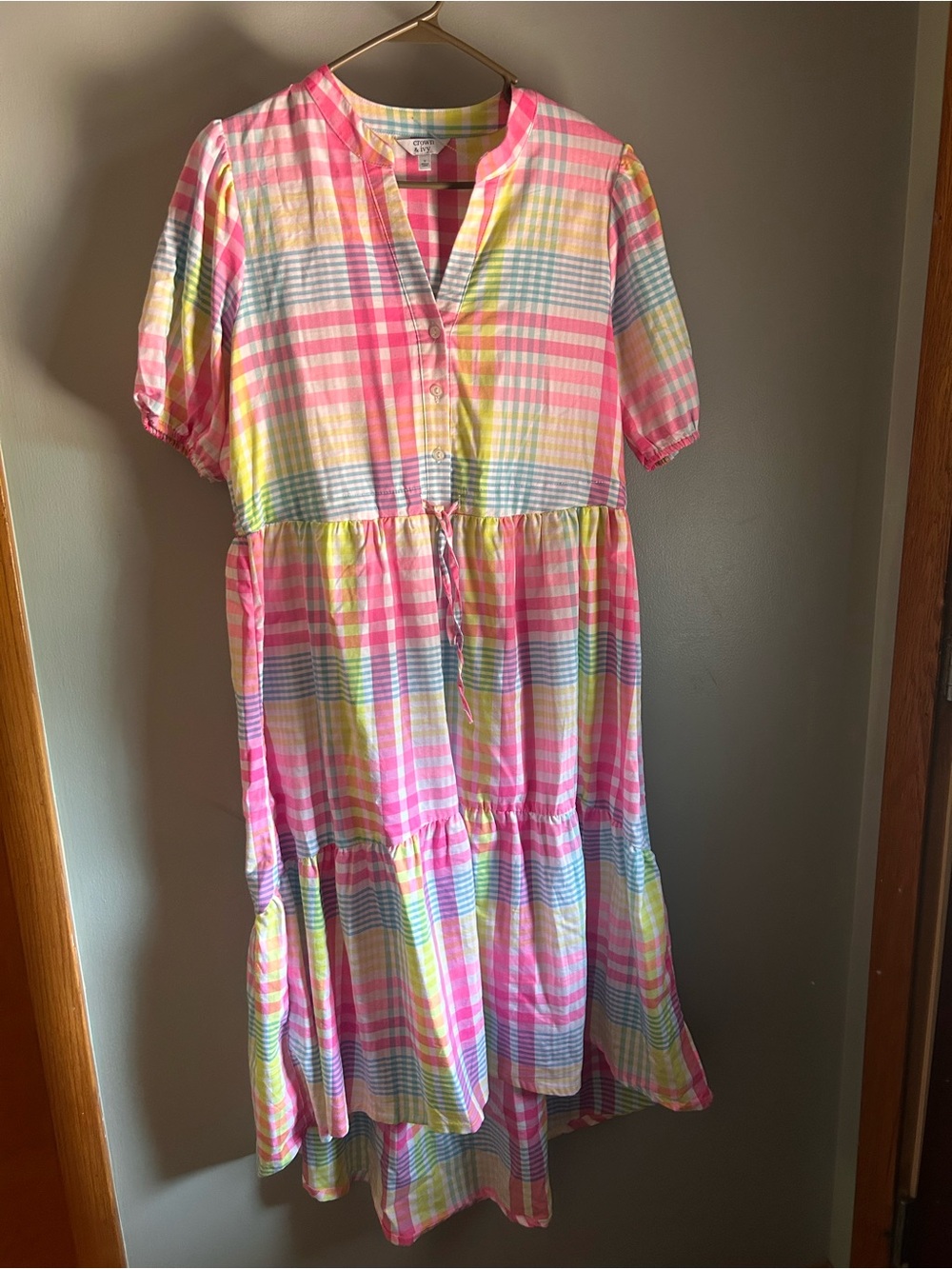 crown & ivy Pink Multicolor Plaid Tiered Cotton Dress